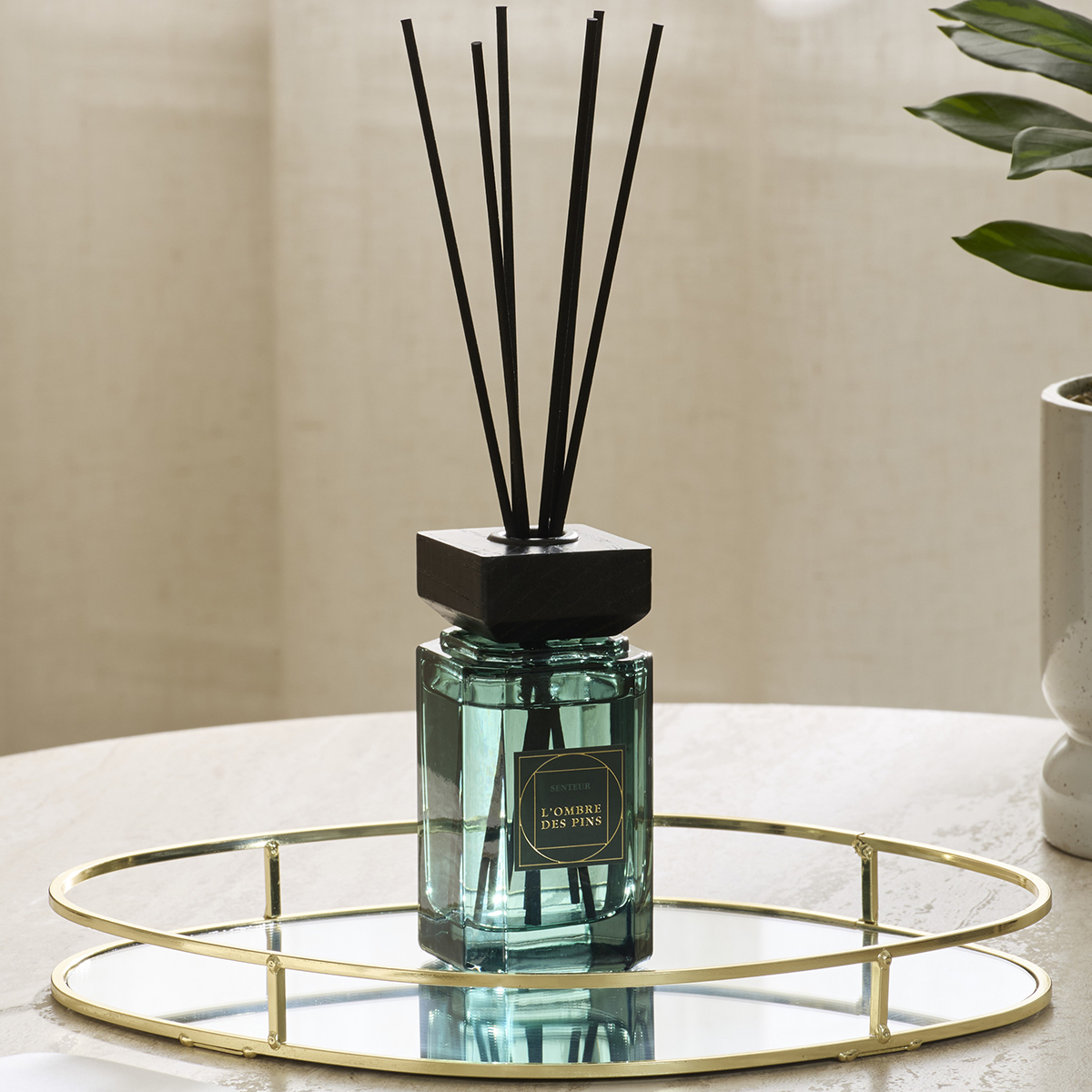 Αρωματικό Χώρου 200ml Με Στικς A-S Leonar Pine 222698A