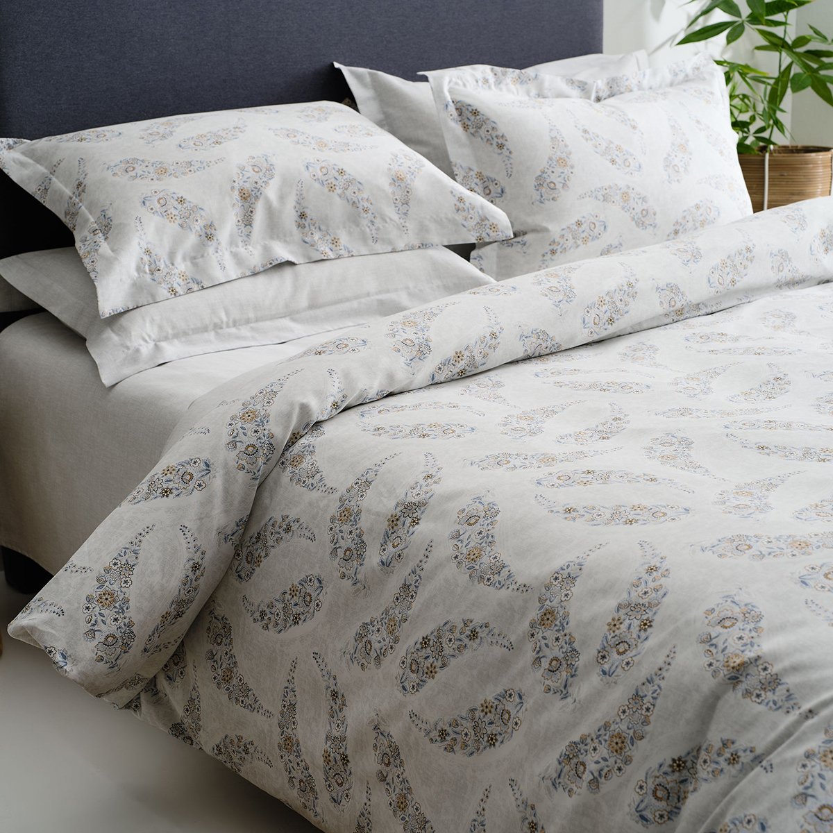 Παπλωματοθήκη King Size (Σετ 260x240) 2 Όψεων Vesta Elegant Karen 1