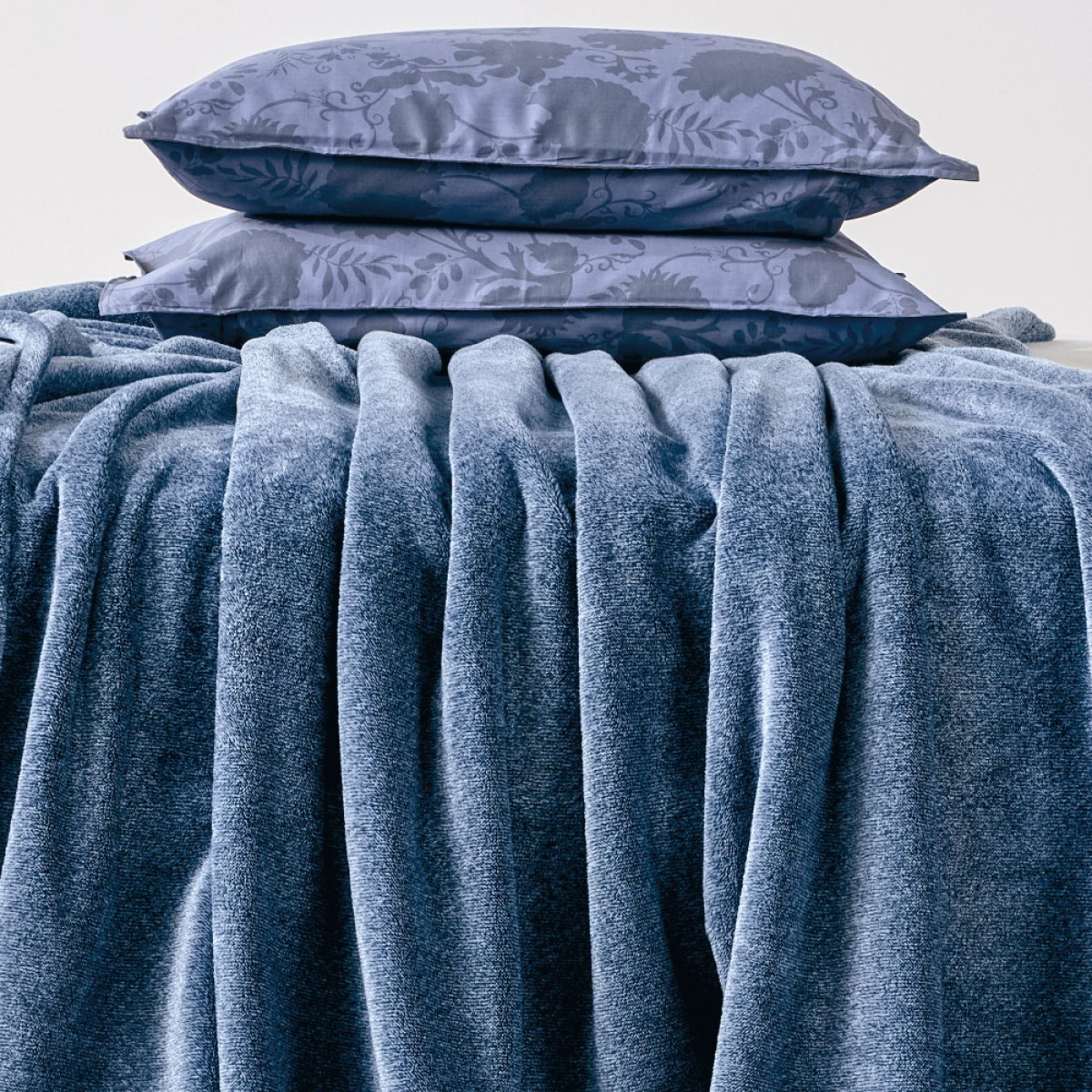 Κουβέρτα Fleece Υπέρδιπλη (220x240) Kentia Monica 01