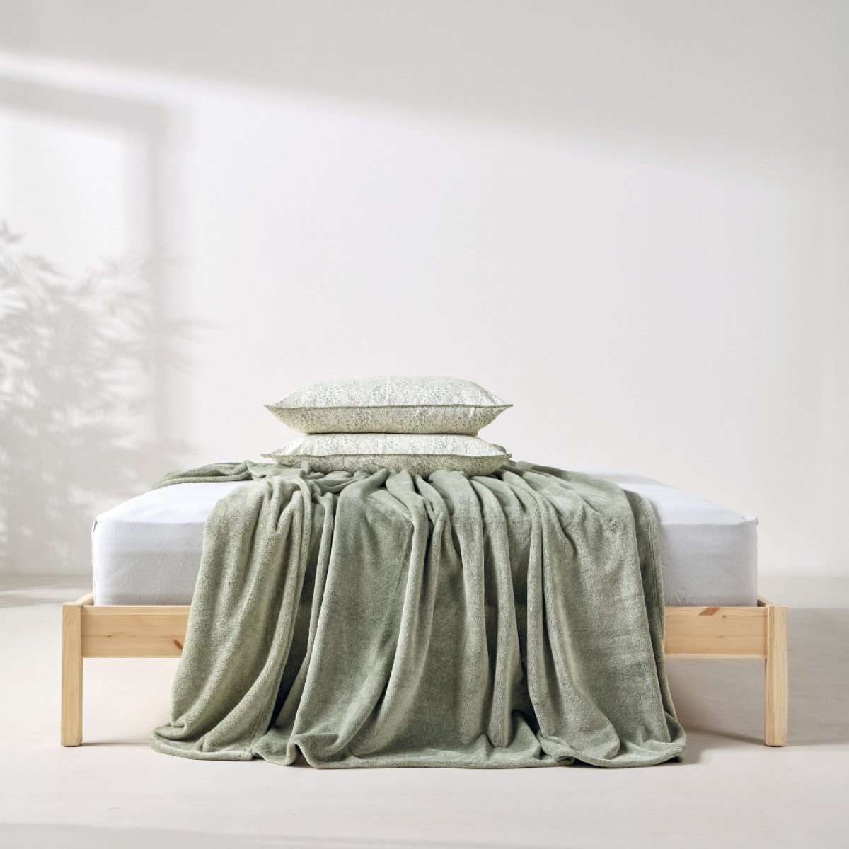 Κουβέρτα Fleece Ημίδιπλη (180X220) Kentia Monica 02 Λευκά Είδη Κρεβατοκάμαρας Κουβέρτες Μονές Spitishop