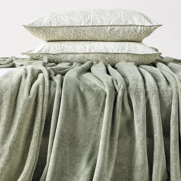 Κουβέρτα Fleece Υπέρδιπλη (220x240) Kentia Monica 02