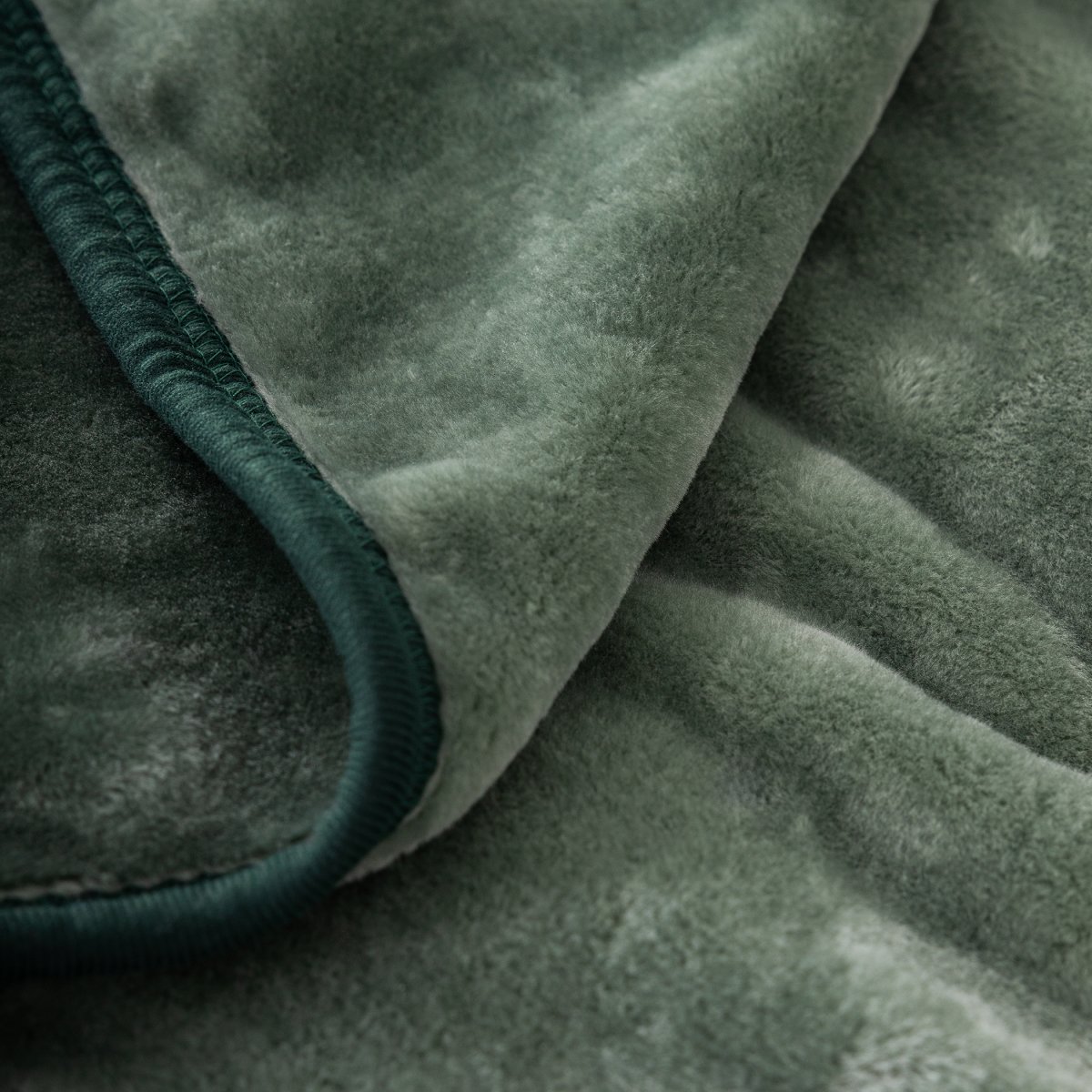 Κουβέρτα Βελουτέ King Size (240x260) Nima Coperta Forest Green