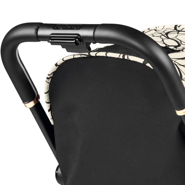 Καρότσι (0-48 Μηνών/ Έως 22kg) Peg Perego Selfie Graphite Gold
