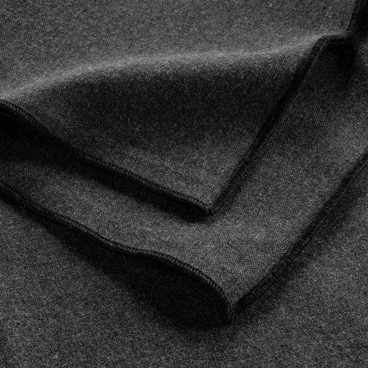 Τραπεζομάντηλο (140X240) L-C Mistraline Anthracite 1731240 Λευκά Είδη Κουζίνας & Τραπεζαρίας Τραπεζομάντηλα Διακόσμησης Spitishop