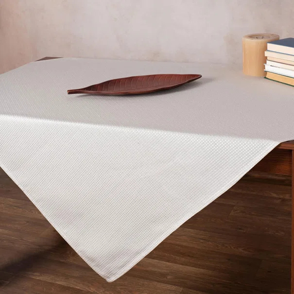 Τραπεζομάντηλο (135x135) Silk Fashion Nelly Ivory