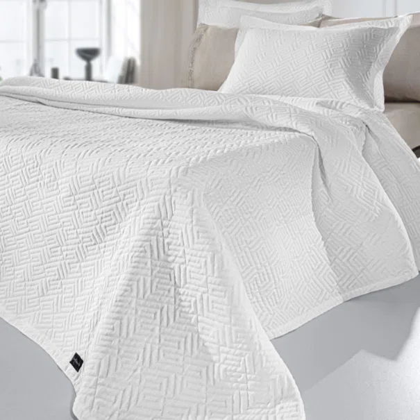 Κουβερτόριο Υπέρδιπλο (245x260) Guy Laroche Pattern White