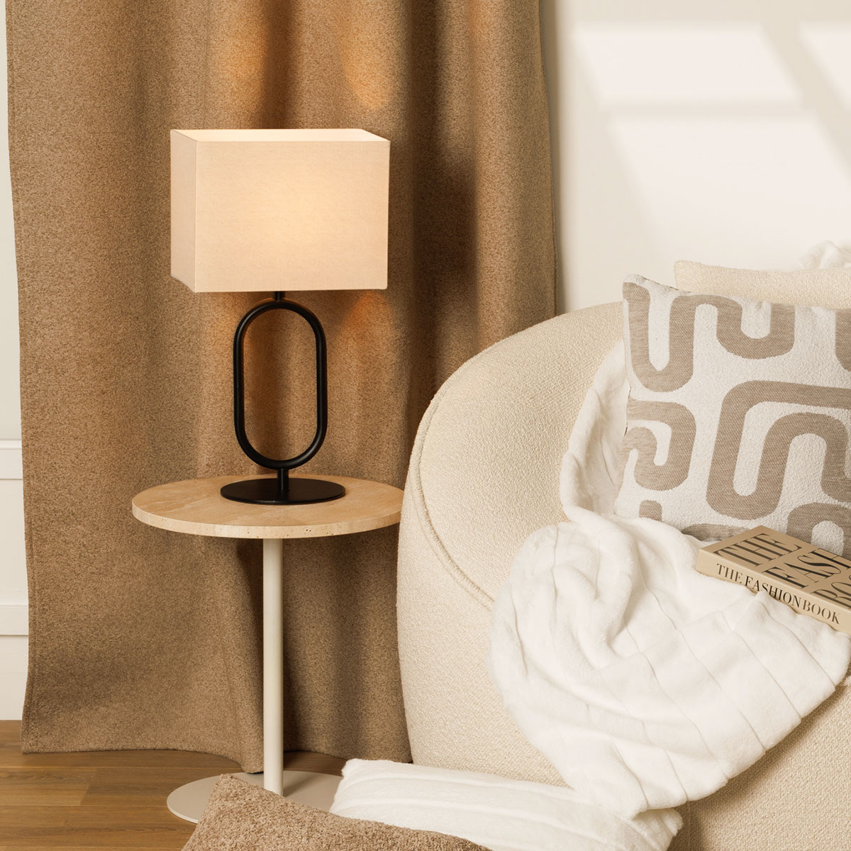 Επιτραπέζιο φωτιστικό — 28 × 18 × 52 cm — Μέταλλο · Spitishop · Κωδικός spitishop-v2-39880