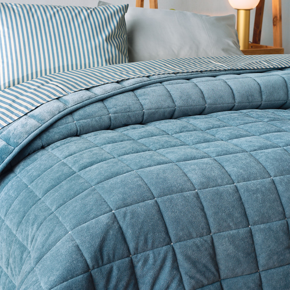 Λεπτό Πάπλωμα Βελουτέ King Size (240X260) Kentia Stylish Sutton 01 Blue Λευκά Είδη Κρεβατοκάμαρας Παπλώματα Spitishop