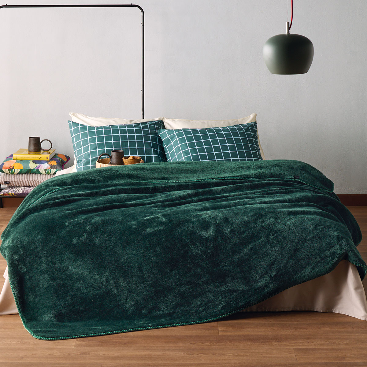 Κουβέρτα Βελουτέ King Size (240x260) Kentia Loft Monaco 36 Green
