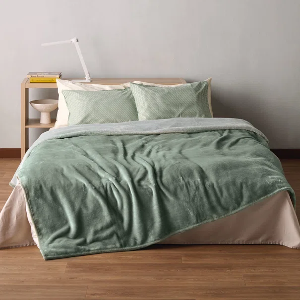 Κουβέρτα Βελουτέ King Size (240x260) Kentia Loft Yolanda 10 Green