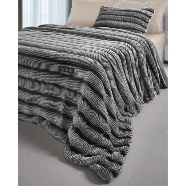Κουβέρτα Βελουτέ Υπέρδιπλη (260x240) Guy Laroche Gazelle Black