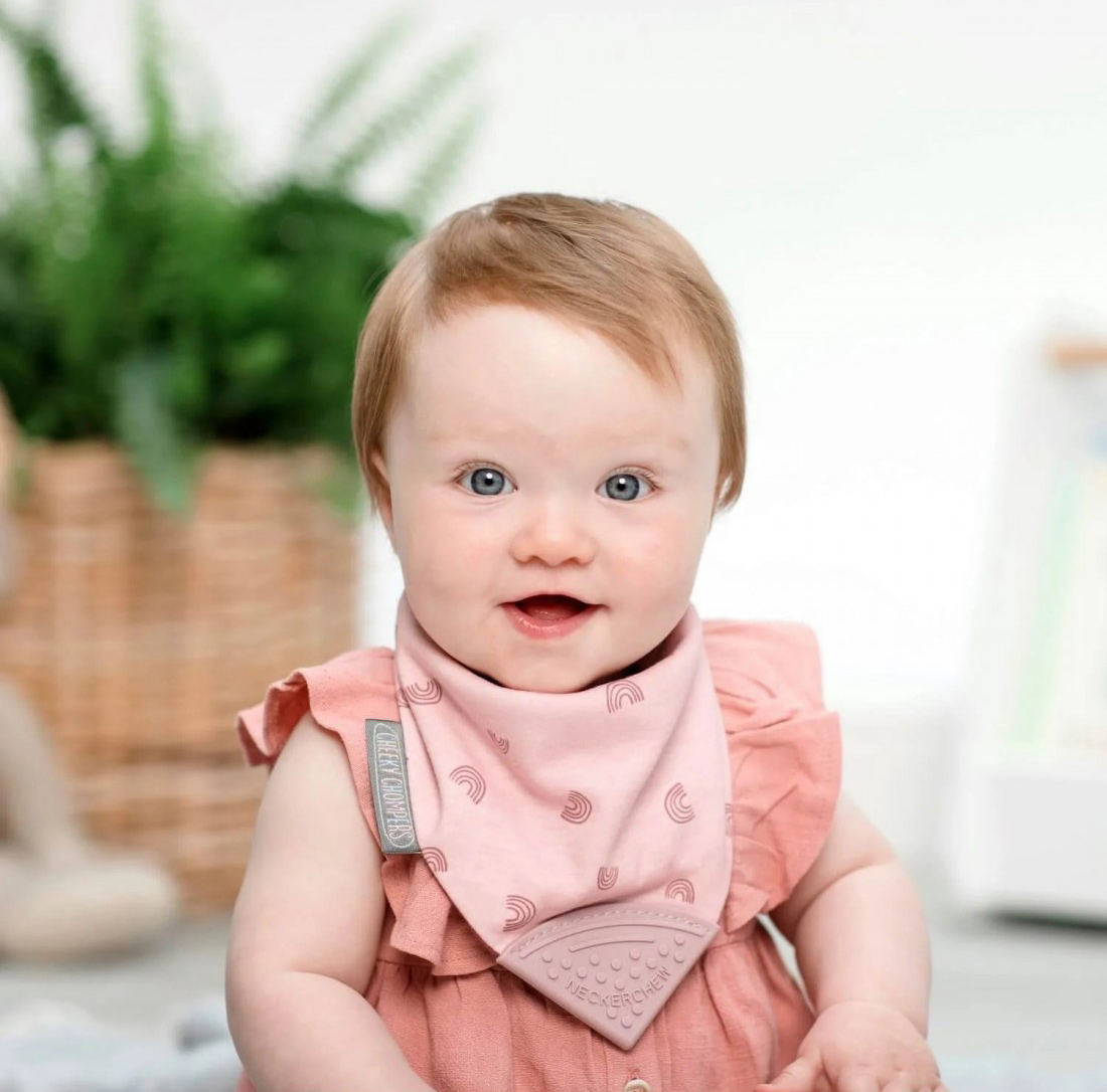 Σαλιάρα - Μπαντάνα Διπλής Όψης 2+ Μηνών Με Μασητικό Cheeky Chompers Neckerchew Rainbow