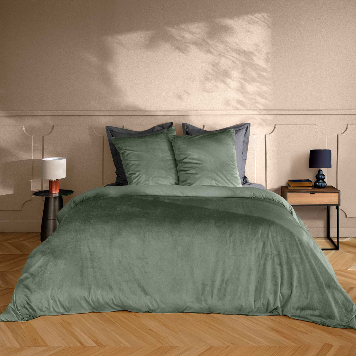 Παπλωματοθήκη Βελουτέ Υπέρδιπλη (220x240) + Διακοσμητικές Μαξιλαροθήκες L-C Velina Cedre 1645204