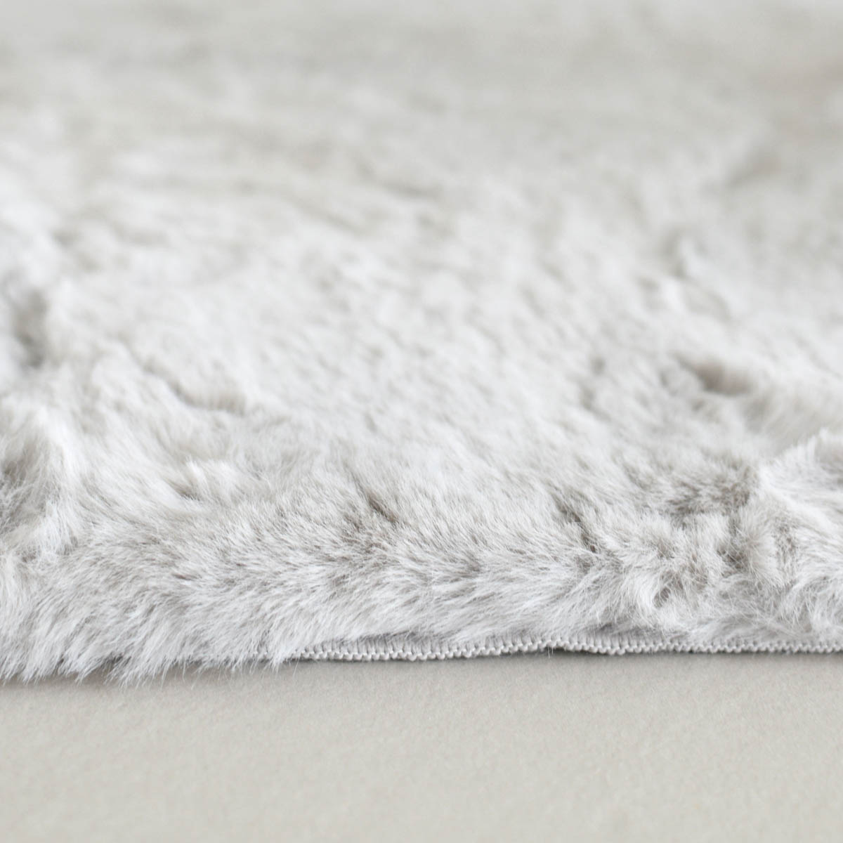 Πατάκι Γούνινο (60X90) Ravelia Fluffy Light Grey Χαλιά Πατάκια Εσωτερικού Χώρου Spitishop