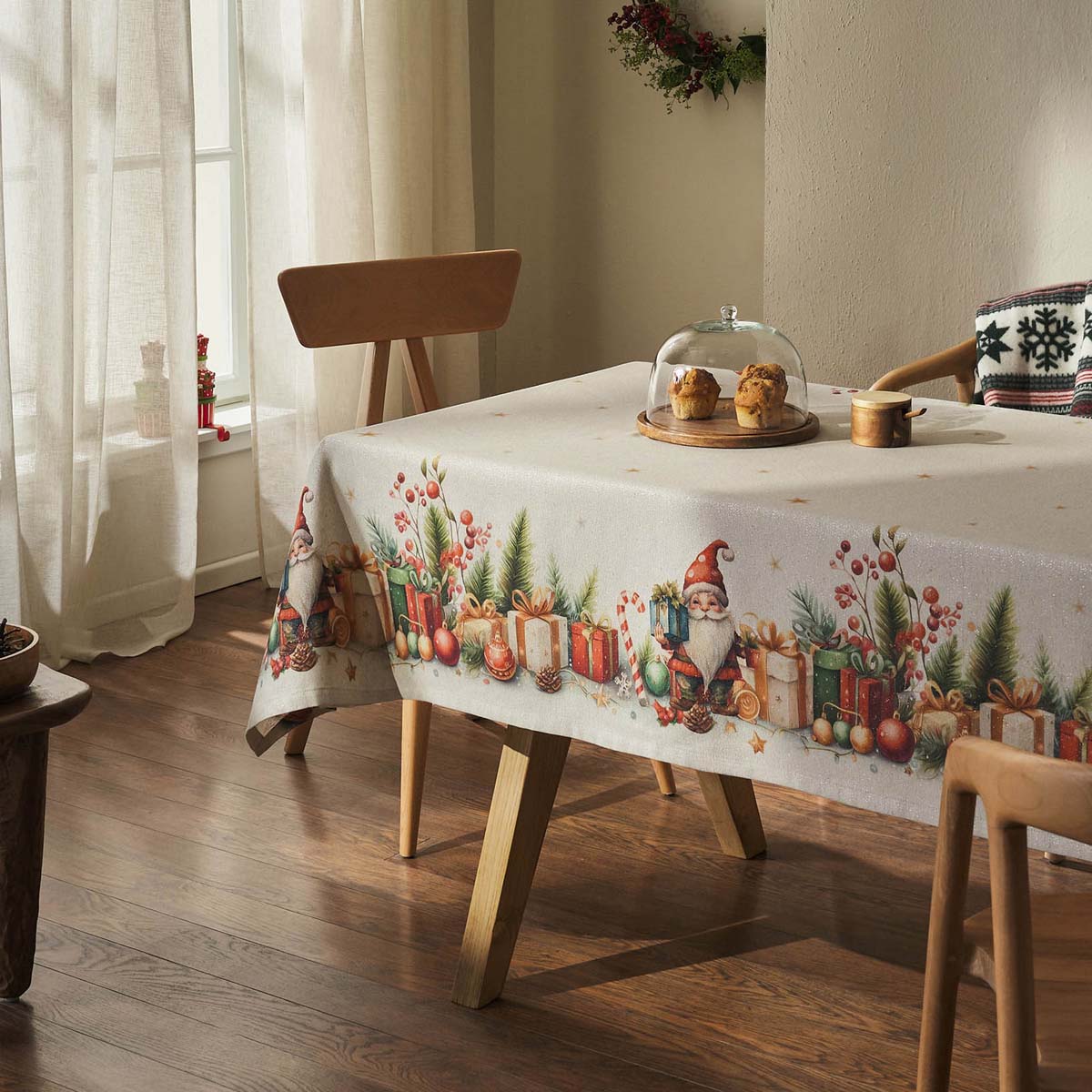 Χριστουγεννιάτικο Τραπεζομάντηλο (135x135) Gofis Home Xmas 210