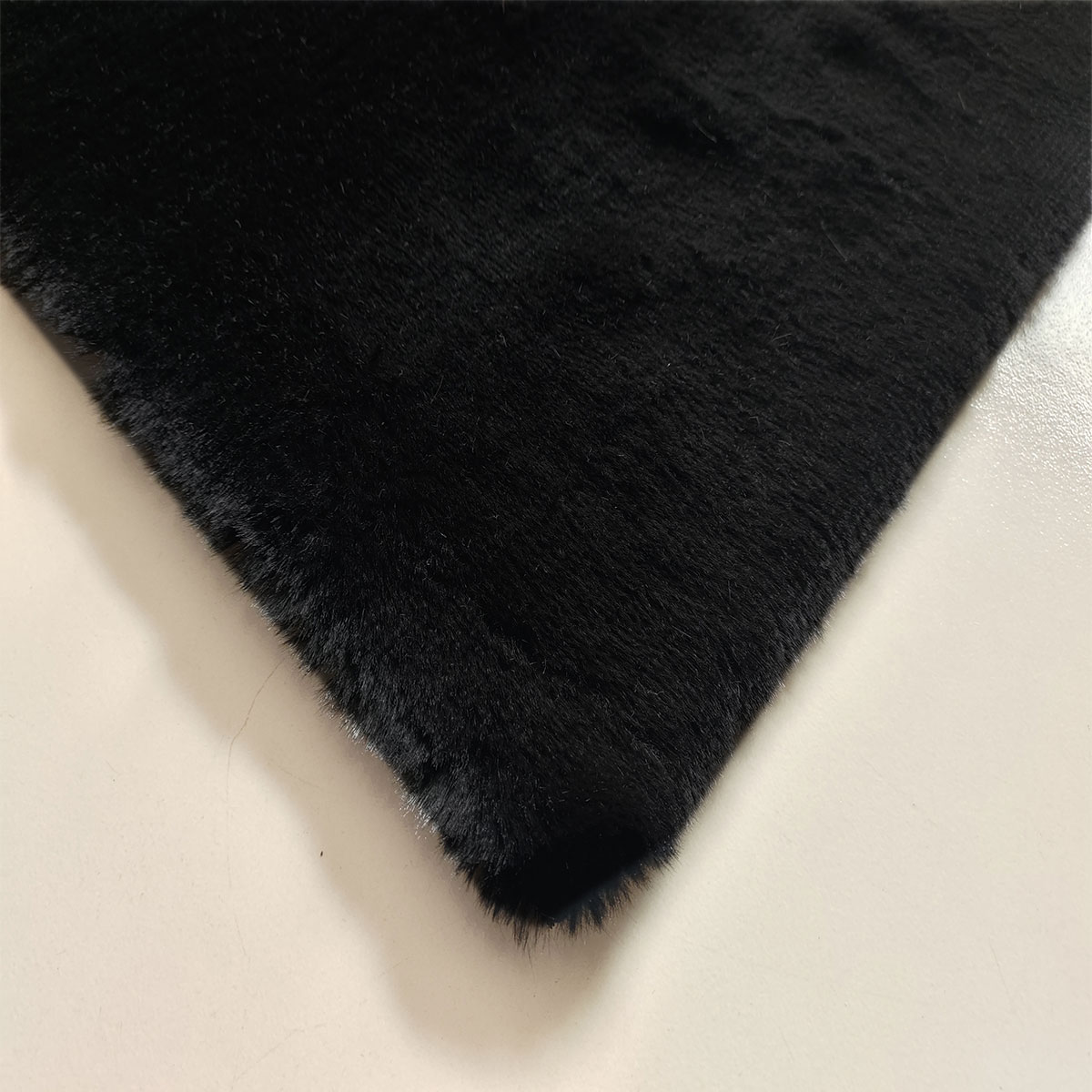 Χαλί Γούνινο (200x250) New Plan Puffy FC9 Black