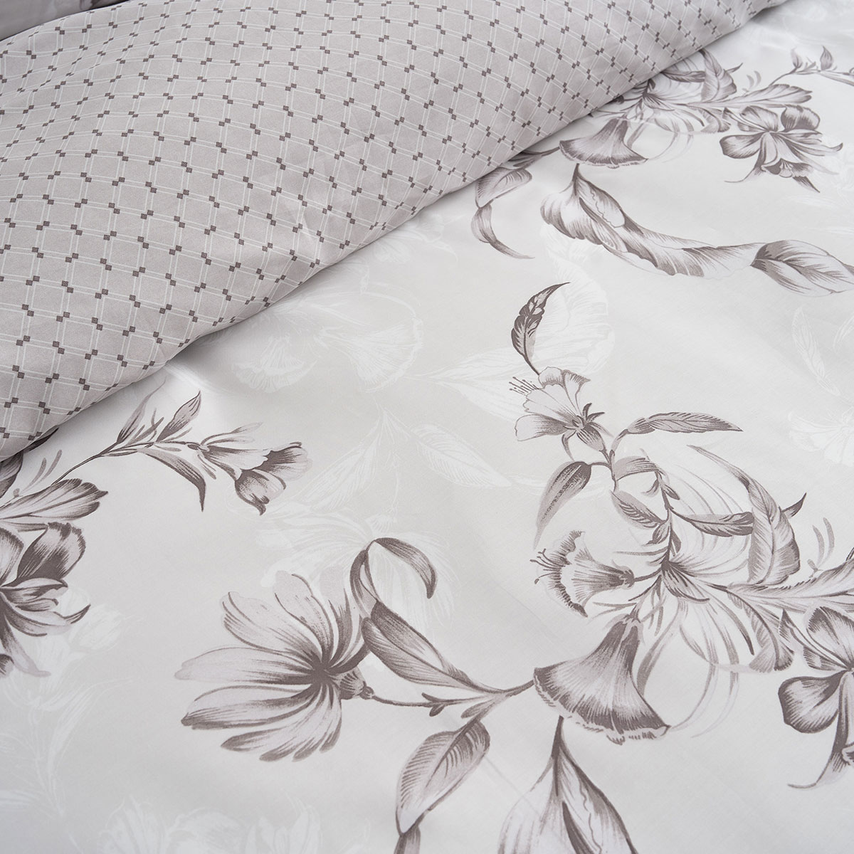 Κουβερλί King Size (270X270) 2 Όψεων Vesta Elegant Victoria 1 Λευκά Είδη Κρεβατοκάμαρας Spitishop