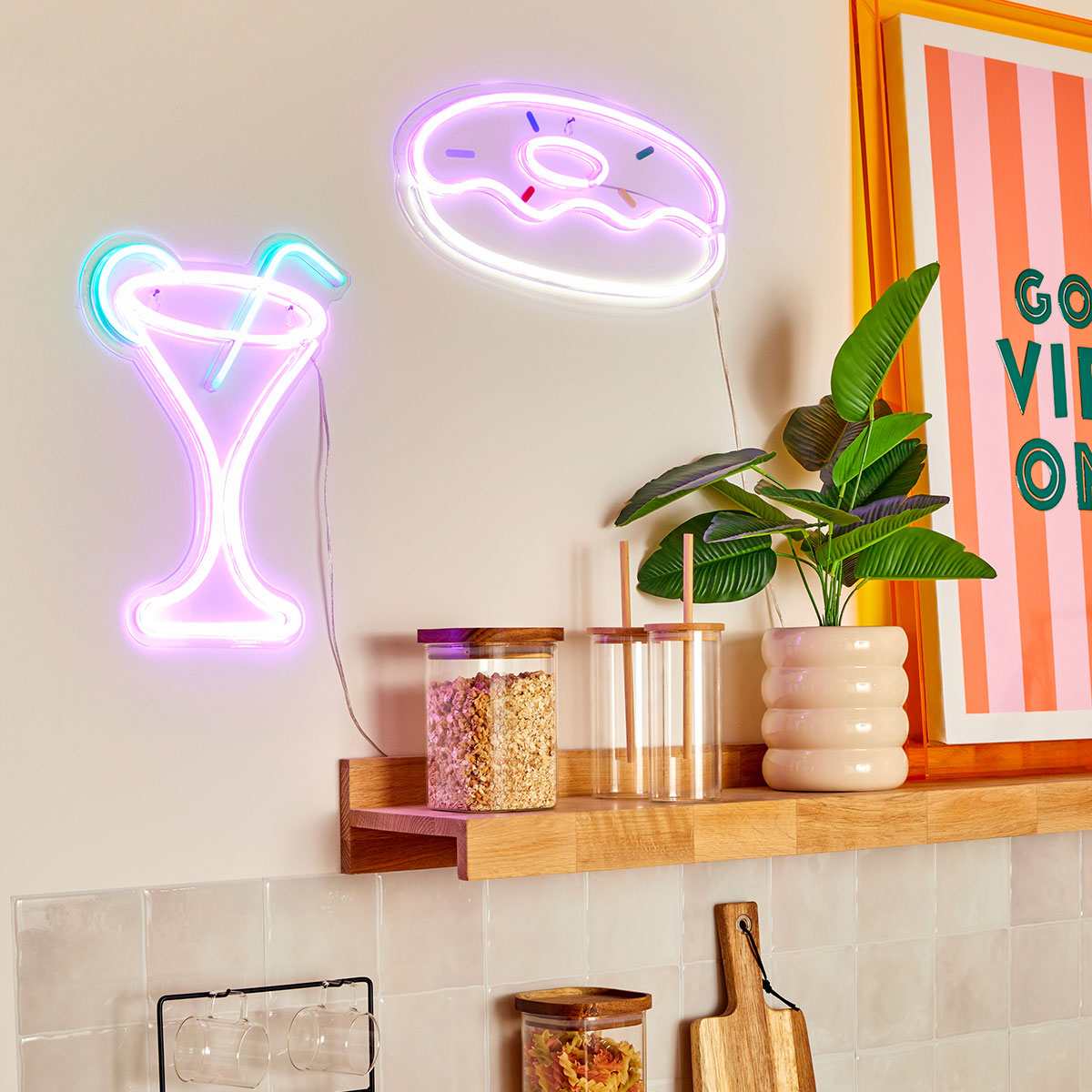 Διακοσμητικό Φωτιστικό Τοίχου Led με Usb A-S Cocktail 213734 Φωτιστικά Neon Spitishop