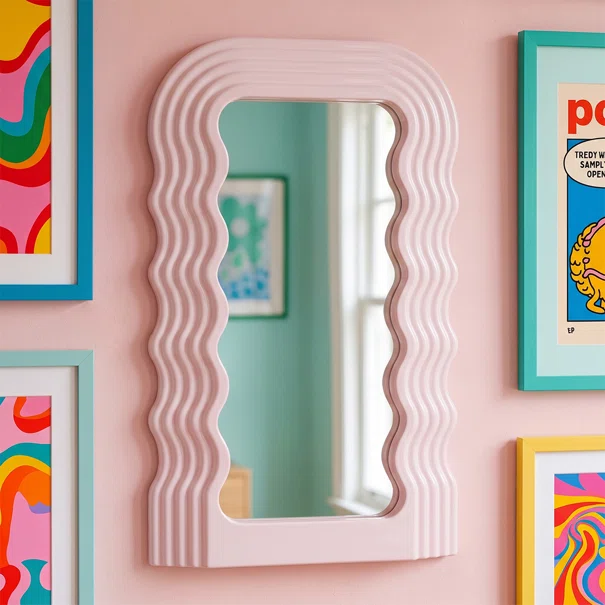 Διακοσμητικός Καθρέφτης Τοίχου (26x42) K-M Pink 837002530