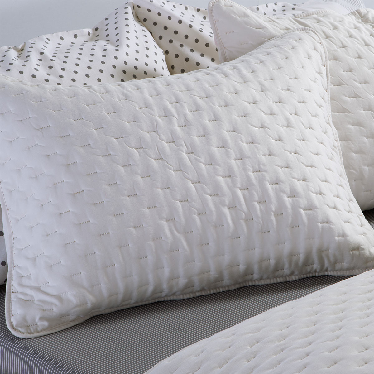Ζεύγος Μαξιλαροθήκες Καπιτονέ (52x72) Nef-Nef Homeware Adelle Ecru