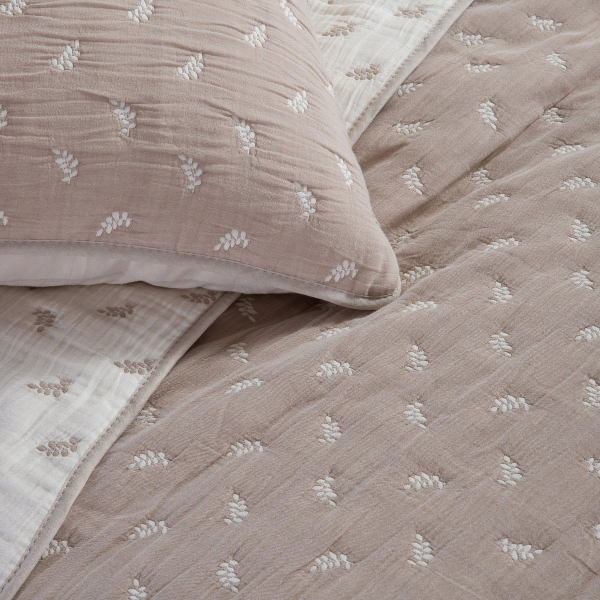 Κουβερλί Υπέρδιπλο (230X240) 2 Όψεων Nef-Nef Homeware Surreal Beige Λευκά Είδη Κρεβατοκάμαρας Υπέρδιπλα Spitishop
