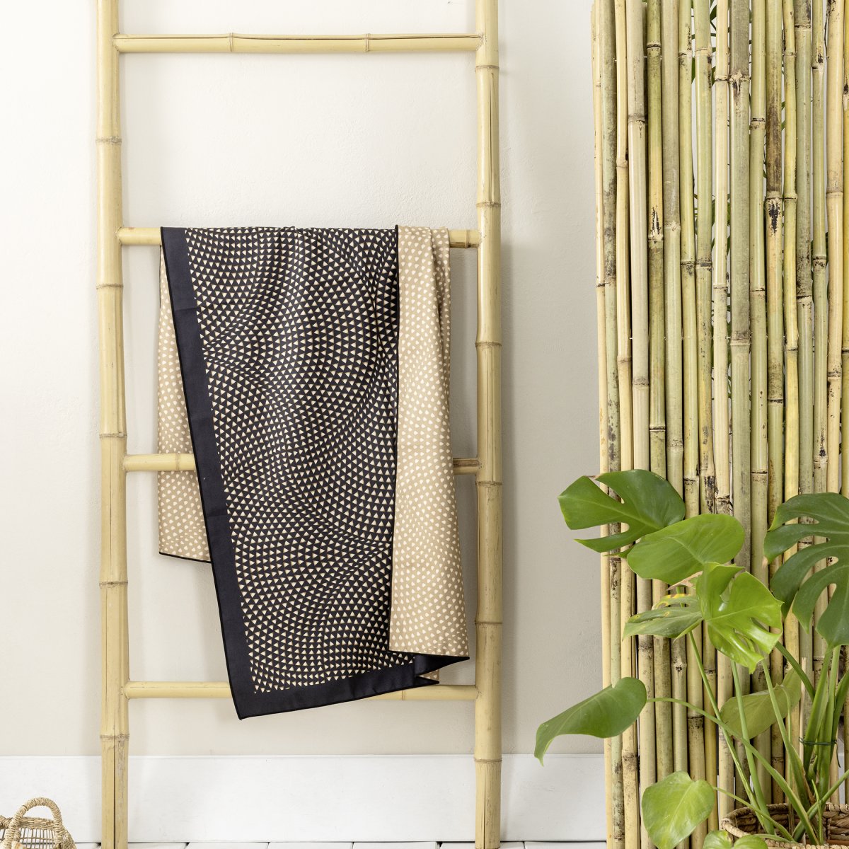 Πετσέτα Θαλάσσης Microfiber (80x160) 2 Όψεων Nima Jenga