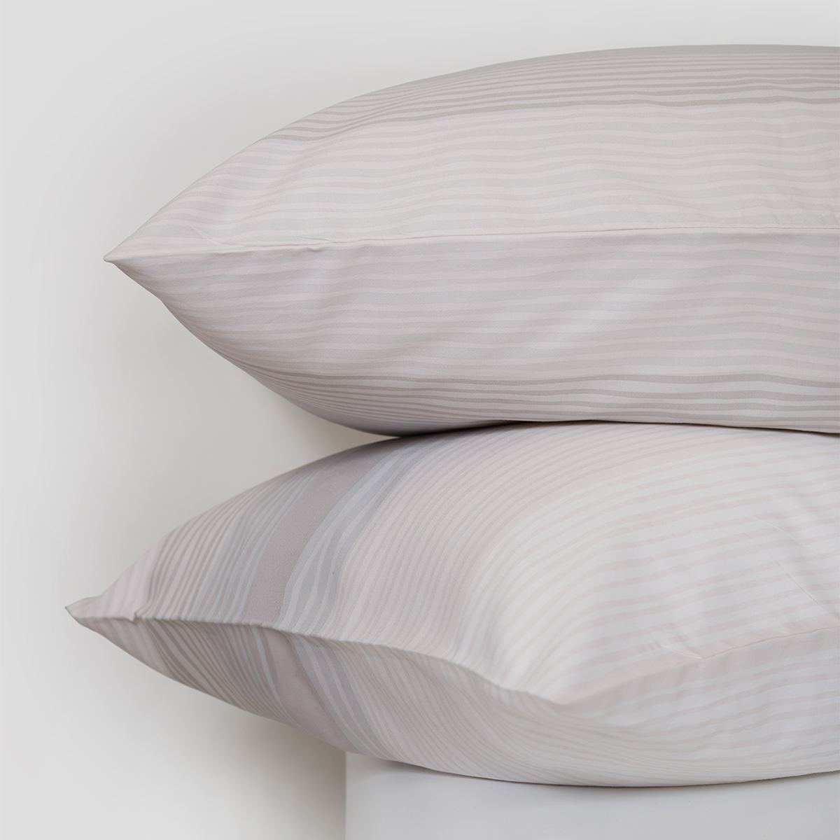 Ζεύγος Μαξιλαροθήκες (50x70) Naf-Naf Diamond 254 Opal Grey