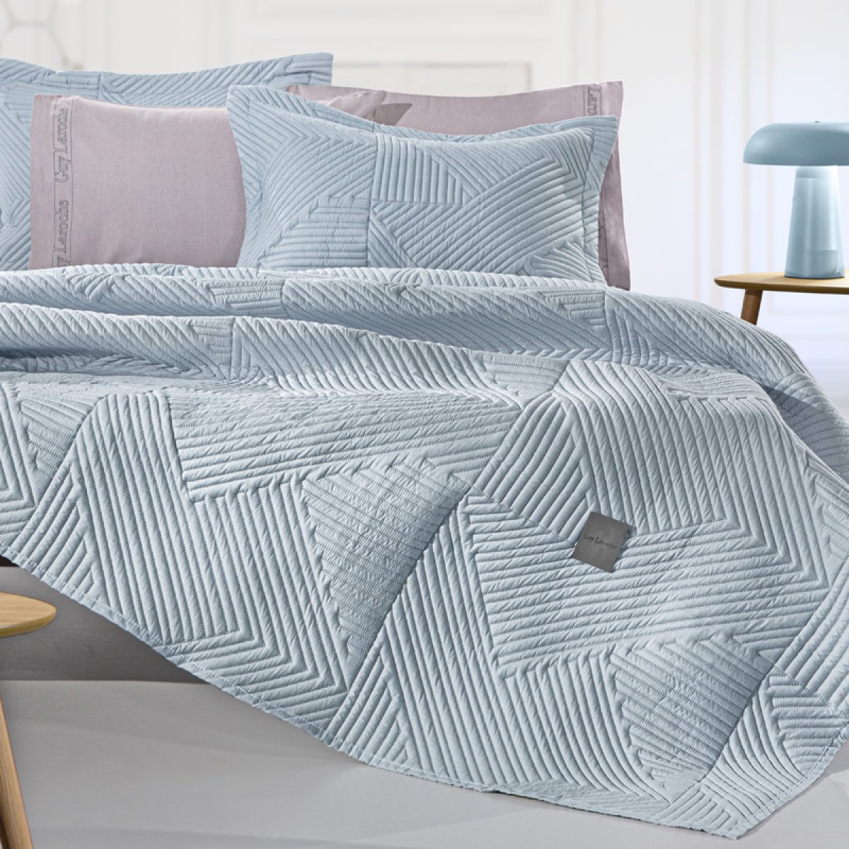 Κουβερλί King Size (250x240) + Διακοσμητική Μαξιλαροθήκη Guy Laroche Ziana Denim