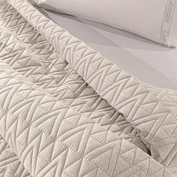 Κουβερλί Ημίδιπλο (180x240) + Διακοσμητική Μαξιλαροθήκη Guy Laroche Kylian Natural