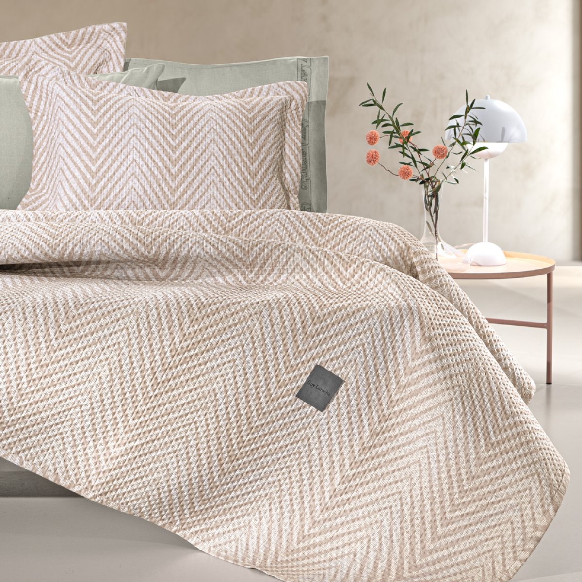 Κουβερλί King Size (250x240) + Διακοσμητική Μαξιλαροθήκη Guy Laroche Vera Natural