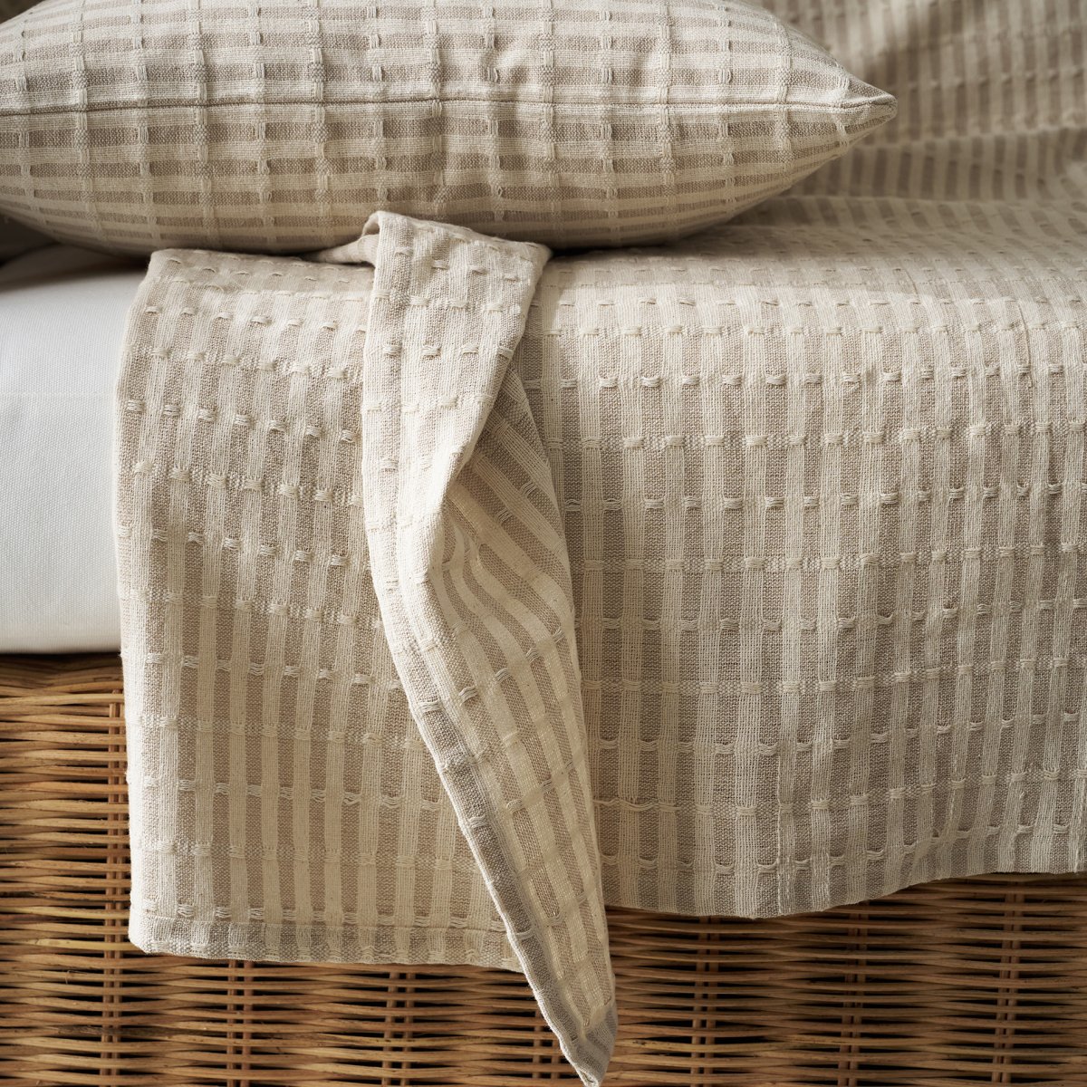 Ριχτάρι Πολυθρόνας (180X180) Gofis Home Elysia Silver Hemp Beige 531 06 Λευκά Είδη Σαλονιού Ριχτάρια Καναπέ Καλοκαιρινά All Season Spitishop