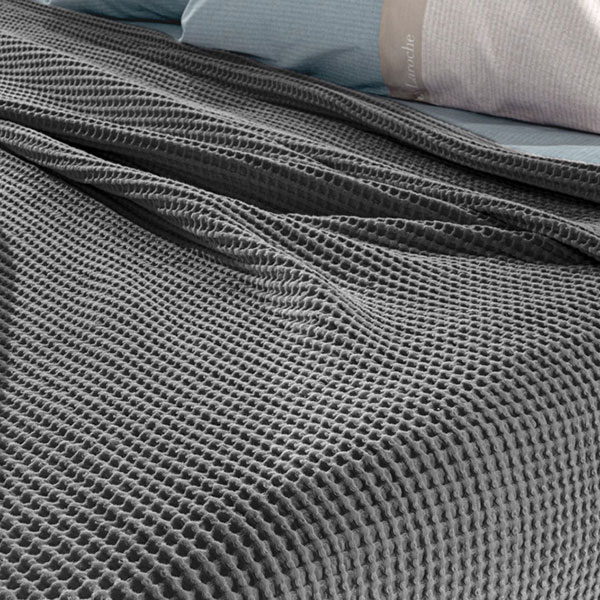 Κουβέρτα Πικέ King Size (260X240) Guy Laroche Eternity Anthracite Λευκά Είδη Κρεβατοκάμαρας Κουβέρτες Υπέρδιπλες Spitishop