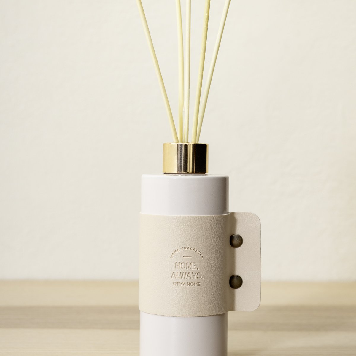 Αρωματικό Χώρου 180ml Με Στικς Nima Always Cotton