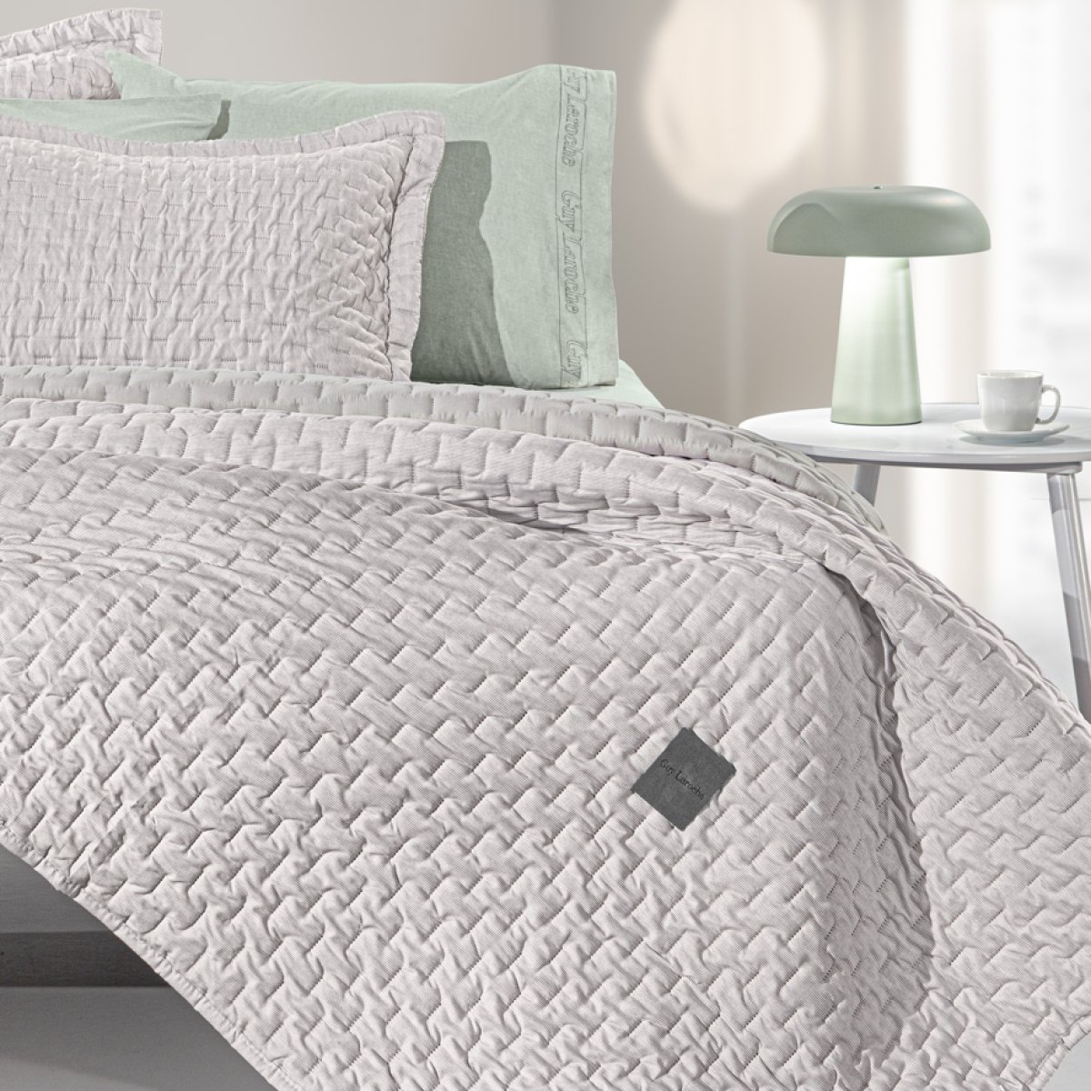 Κουβερλί King Size (250x240) 2 Όψεων + Διακοσμητική Μαξιλαροθήκη Guy Laroche Arden Tobacco