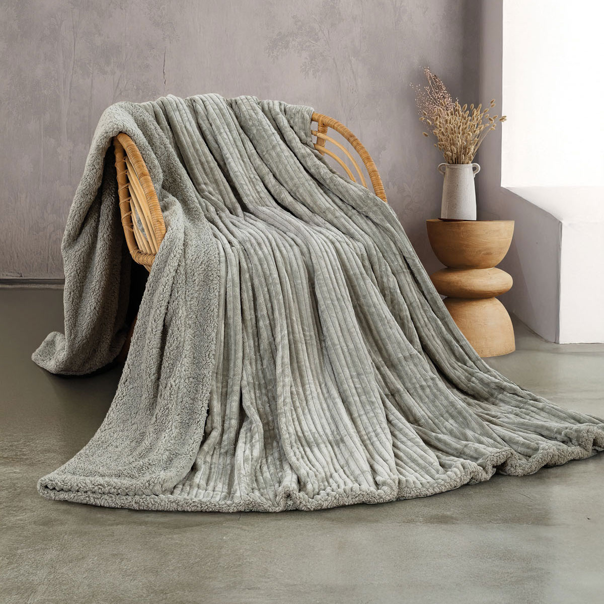 Κουβέρτα Fleece Υπέρδιπλη Με Γουνάκι (220x240) Rythmos Jollein Γκρι