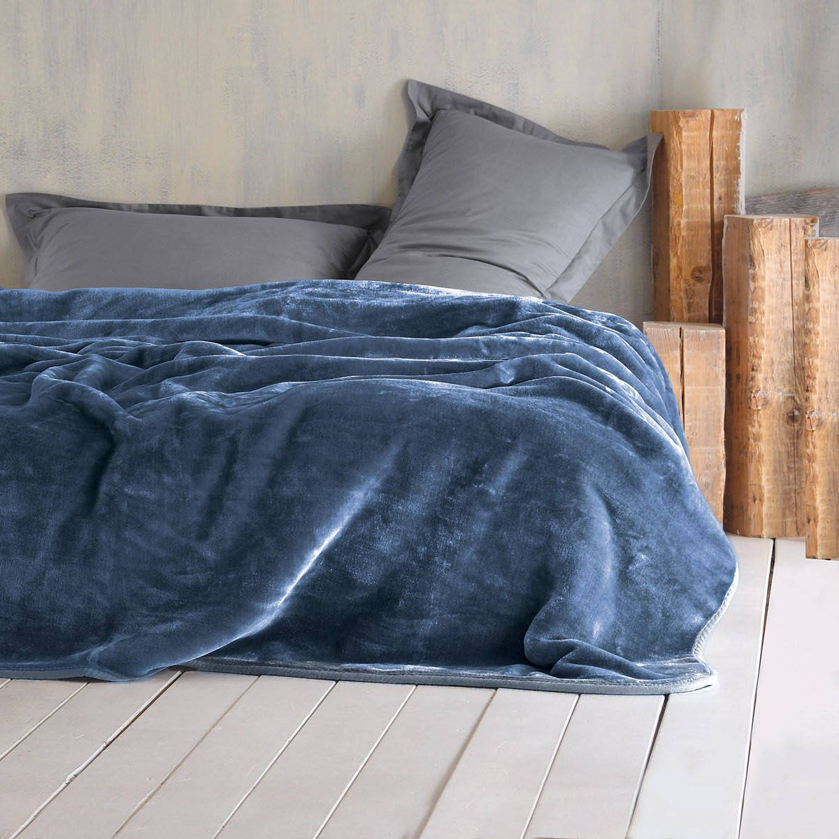 Κουβέρτα Βελουτέ Υπέρδιπλη (220x240) Rythmos Velour Μπλε